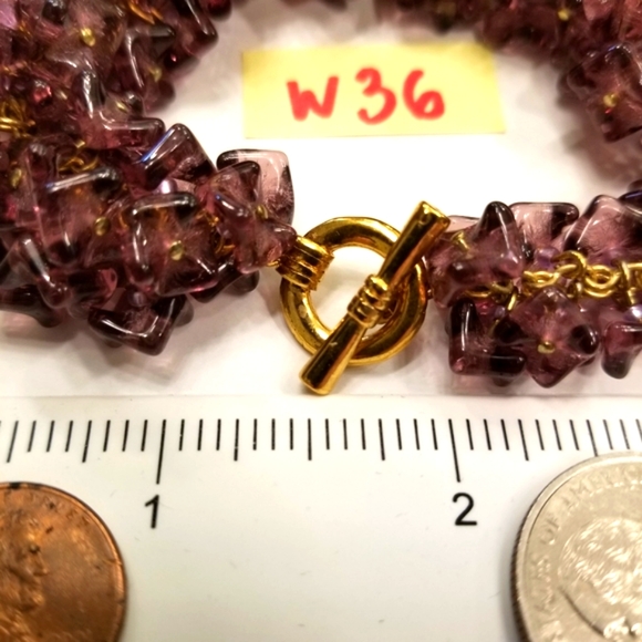 Genuine hand-carved Amethyst Flower Beads & Gold Toggle Clasp Cluster Bracelet! - Picture 8 of 12